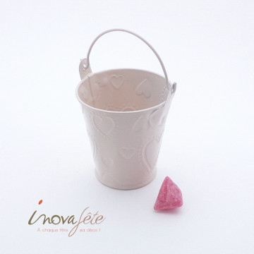 Petit seau métal rose poudré décor cœurs - Label Fête