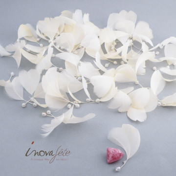 Fine plume ivoire à perle irisée /92 - Label Fête